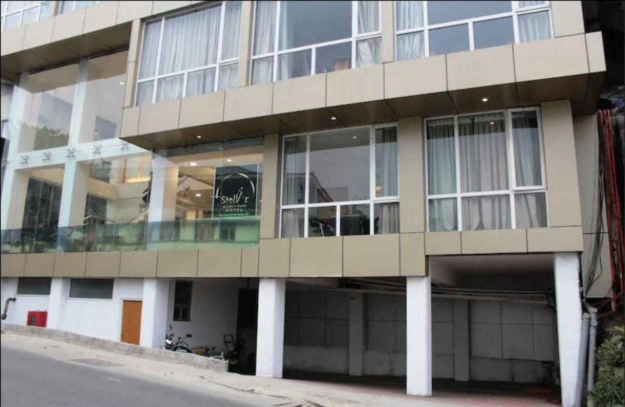 Hotel Mann Dechen And Palmo, Mg Marg, Gangtok Zewnętrze zdjęcie