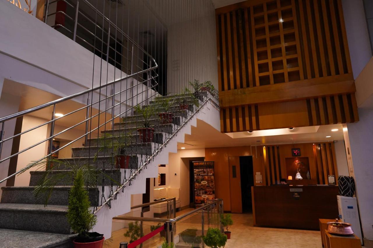 Hotel Mann Dechen And Palmo, Mg Marg, Gangtok Zewnętrze zdjęcie