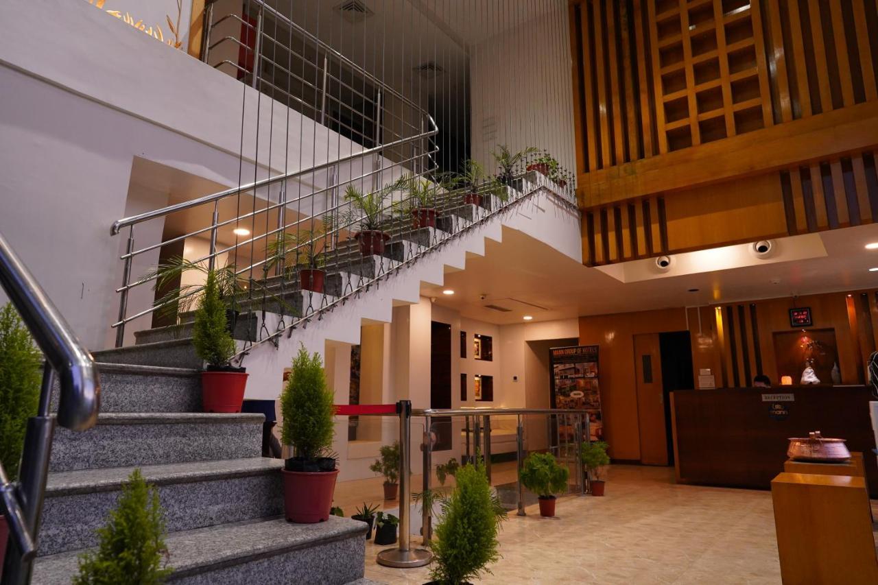 Hotel Mann Dechen And Palmo, Mg Marg, Gangtok Zewnętrze zdjęcie